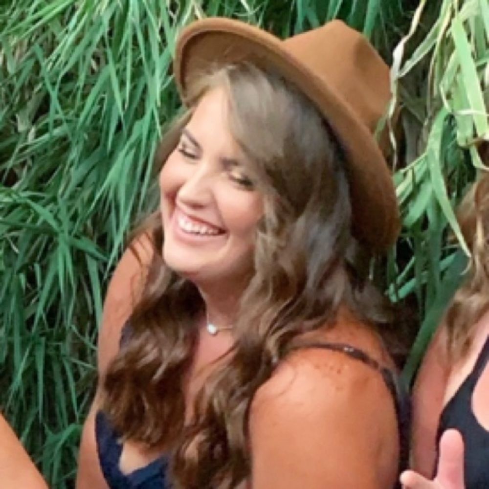 Meet your Posher, Sarabeth
